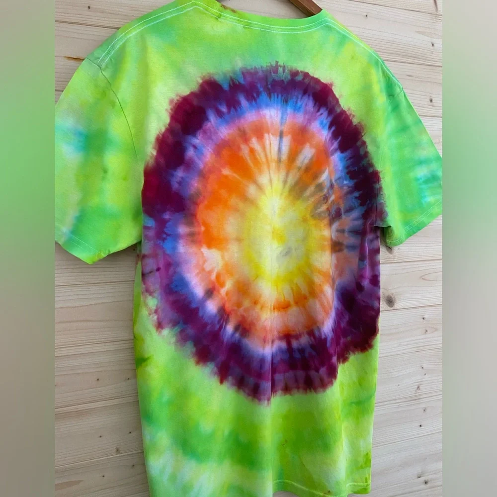 NEON Sunburst Large Ice Tie Dye GILDAN Soft Style T-Shirt Retro Festival Unisex - Picture 7 of 11